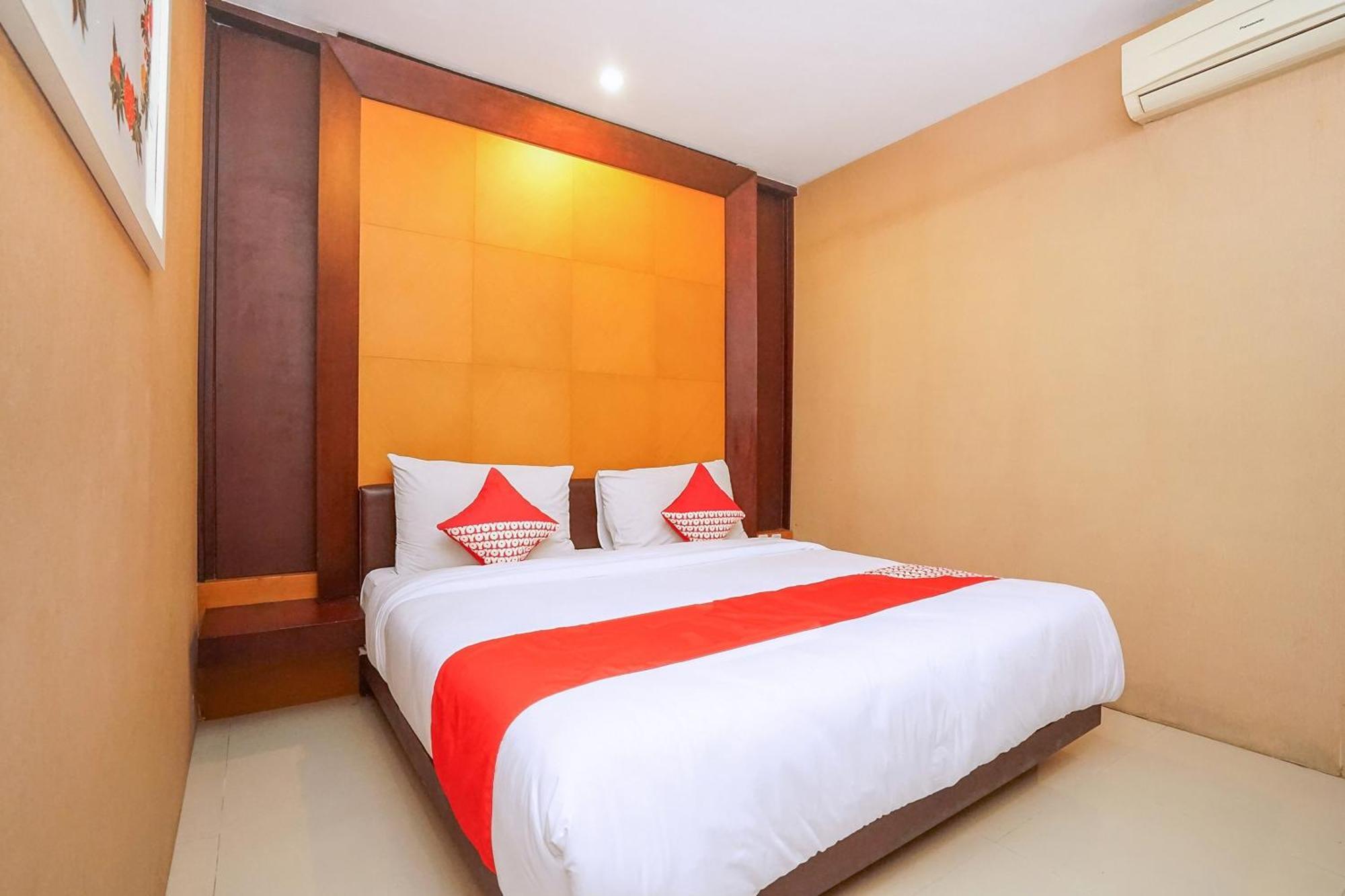 Hotel Istana Permata Ngagel Surabaya