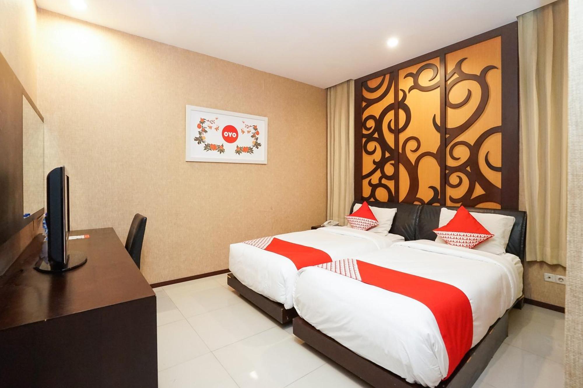Istana Permata Ngagel Hotel